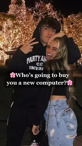 Who’s going to buy you a new computer?🍭💗 || @addisonre || #foryoupage #foryou #fypシ #fyp
