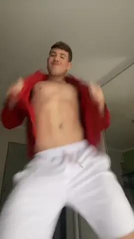 🕺🏼🕺🏼🕺🏼