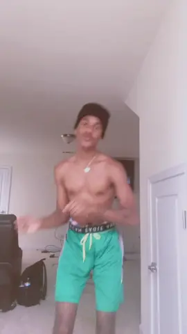 #fyp #foyou #trending #viral i lowkey love this dance 🥴🥰