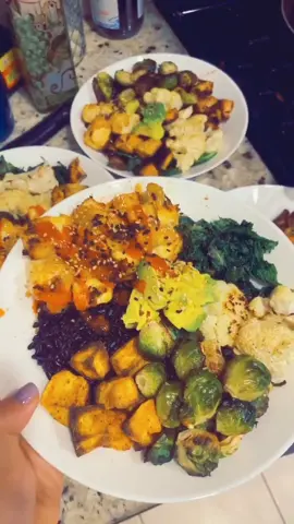 In the Kitchen With Vivian: Miso Tofu Forbidden Rice Bowl 🍚 #veganrecipes #tofurecipe #healthyfood #fyp