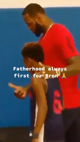 #lebron putting Bryce on game #FathersDay #father #DadsOfTikTok #fyp