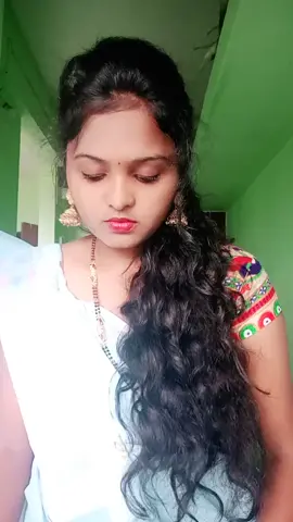सुखदुःखात साथ देणारा पाहिजे....expressionisns🥰#tiktok_indiya #foryoupage #team_स्वता #foryou #duet #expressions #mhrathimulgi #punekar