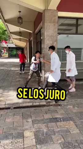 Broma a mis amigos😂 #comedy #midas #viral #xyz