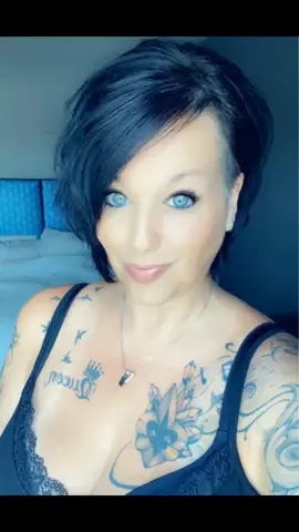 #fyp #bbwlovers #thick #greeneyes #40andover #30andover #50andover #thickgirl