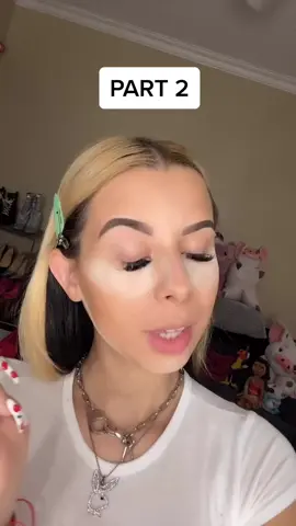 theylovearii 👁👄👁 💅🏼