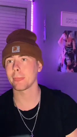 #pov you’re dating my best friend and when he leaves you try hitting on me.