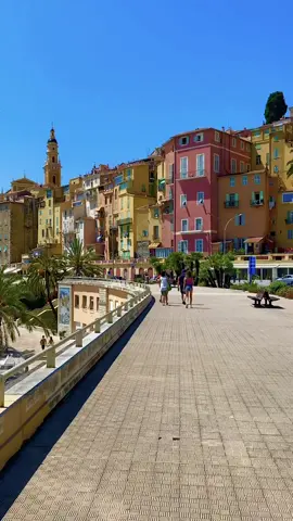 Welcome to Menton 🇫🇷 #menton #cotedazur #southoffrance #tiktokfrance #foryou #tiktokviral #vacations #amazingviews #beachtime #travelmode #loveit