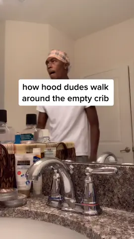 hood dudes love mirrors #fyp #foryou