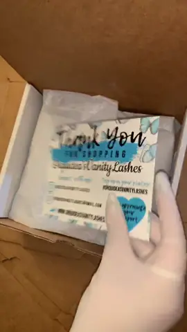 Pack an order with me, first asmr video￼🦋 #asmr #smallbusinesscheck #lashbusiness #lipglossbusiness #business