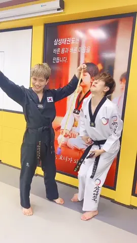 표정무엇..?!!!🤣😒 @taekwondojin #형제케미 #형제