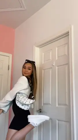 tiktok gets a sneak peek into what i’m filming for a new video ;) #fyp