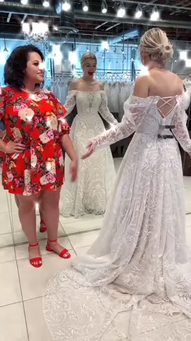 Want the perfect gown? #yougotit! #yougotitchallenge #luv_bridal #viral #weddingdress #bridal #fyp #foryoupage #bride #weddingdresses #weddingvibes