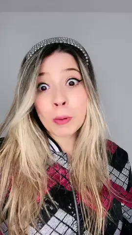 Brincadeirinha #biancaalencar #dublagem #dublagembr #dub #fy #comedia #fypg #geraçãotiktok #meme #foryoupage #foryou #humor #tiktok #4you