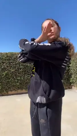 Filming skillz by my sis @kylierice13 😂 dc: @breavstheworld