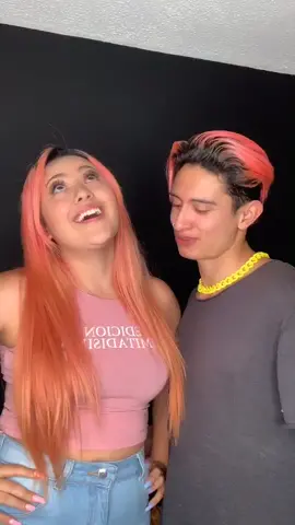 Nosotros hablando de nuestros nuevos novios imaginarios 😂