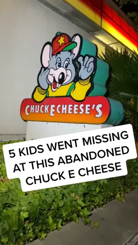 WOULD YOU COME AT 3AM?? WHAT HAPPEN TO THE 5 KIDS! 😭😳 #chuckecheese #chucky #foryoupage #foryou #fy #viral #kids #kid #scary DOUBLE TAP SCREEN 🤯😲