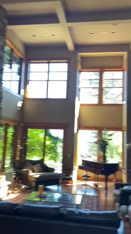 #nifilter #weekendgetaway #livinglife #dreamhouse #washington #washingtoncheck #fyp #ballers #bighousemelovin #tiktokhouse #washingtonstate #getaway