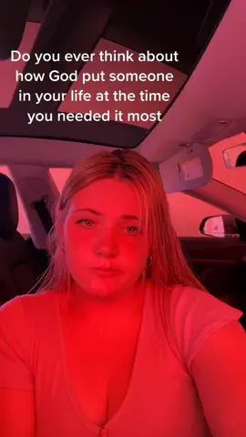 This is for sure true.  @xjulialopezx God knew I needed you in my life🥰🍉💓#bestfriend #hawaii #longdistancebestfriend