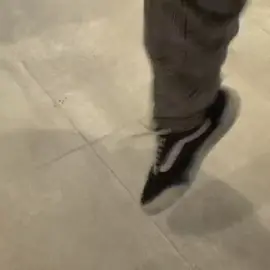 Self-Tying Shoelaces Prank! #magic #prank #magicprank #youtube #magictrick #newzealand #shoelaces #talent #viral