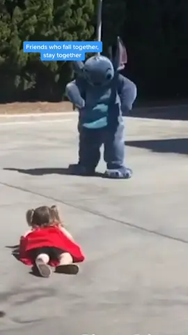 Stitch ‘falls’ in solidarity with tiny fan (🎥 : Storyful) #disney #stitch #toddler #solidarity #friends #fall #toddlersoftiktok #kindness #hero