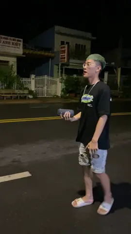 Biết rap mỗi bài này 😐