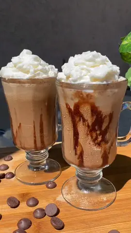 MOCHA FRAPPUCCINO 😋YouTube: Cocinando Con Faby Instagram: Cocinando Con Faby SIGANME ❣️ #Entrepreneur #StreetFashion #mocha #frappe#starbucks #fyp #4