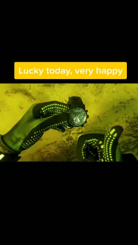 Find a few fun babies underwater#beautytip #GotMilkChallenge #diving #babies #tiktok #foryou #find