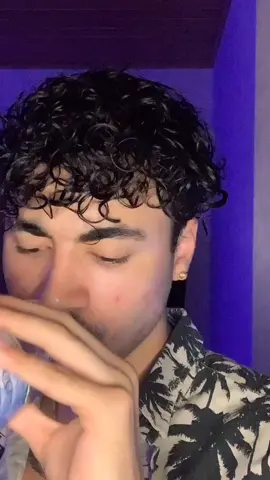Síganme en IG:ale_elcubanito