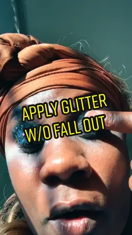 Apply Glitter w/o Fallout Our Periodt Glitter and First Boyfriend Lashes LinkInBio #lashes#logantheempress#glitter#glittereyeshadow#glittereyes