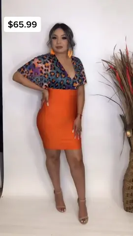 Come and shop to both of our locations in Houston Tx or visits our website: www.divasplus.boutique alguna pregunta? Llama (832)-7425947 #bandagedress