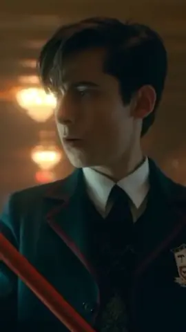 bad guy 👁👄👁💅🏻 #number #numberfive #five #fivehargreeves #fivehargreevesedit #theumbrellaacademy #theumbrellaacademyedit #umbrellaacademy #fy #fy