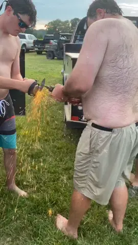 Ain’t nothing a little beer and my boys can’t fix!! 🍻 #CanYouWorkIt #redneck