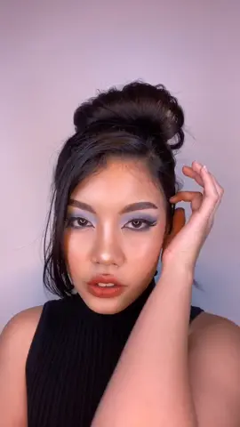 Will be back with more Disney content tomorrow! But first, here’s a little glam. ✨✨💙 #makeup #CanYouWorkIt #makeuptransformation #likeariver #fyp