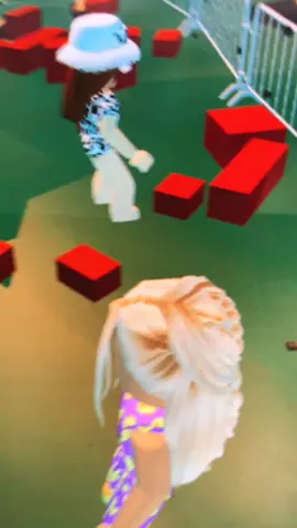 #ROBLOX#foyou#hilorena.  (Dance Tik tok)