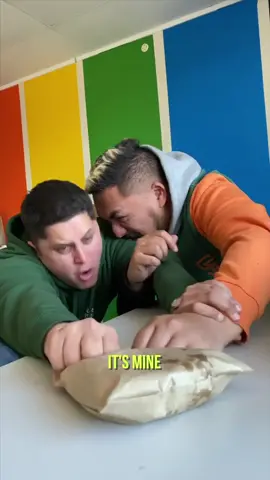 When you really wanna eat the last pie. 🥧 @hahana_official @jimijackson @unclejacktai @waiata.jennings #fyp #foryoupage #maori #hahana