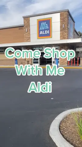 Come shop with me✨ #aldi #groceries #groceryshopping #budget #Foodie #musthaves #shopwithme #ballinonabudget #mom #over30moms