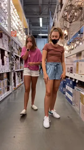 @ellejones84 @jonesjaylee Home Depot vibes