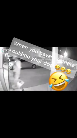 #fyp #securitycamera #cameraescondida #fyp #andasvaliendoverga #dropthebeer #beer #fyp #andasvaliendovergaaa #fypシ #hiddencamera #fypchallenge #rgv