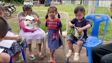 นางออกเสียงสาม..😆😆😆