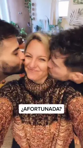 Doña Flor y sus dos maridos 💙💙 @emirabdulgani @nicocerounooficial #mua #Besos #besoschallenge #Amor