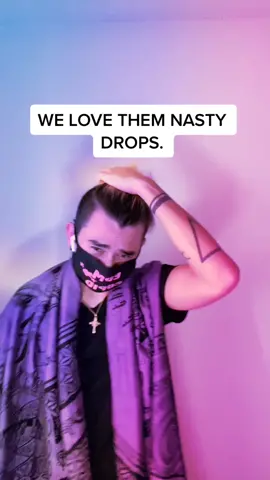 Who else loves a nasty drop??? #edm #edmtiktok #raveculture #rave #drop #ravetiktok