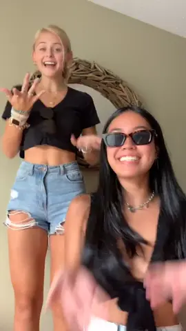 no sunglasses inside 😤😤 @amandahoangg #ChemicalHearts #MyOrder #DateNight #duet #readySETgo