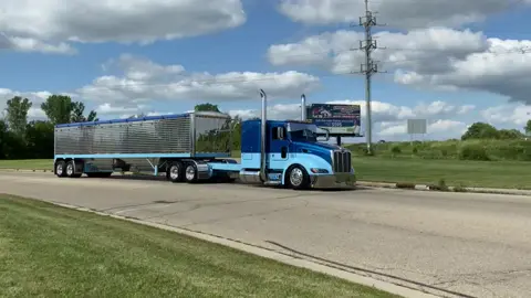 #waupuntruckshow #time2shine