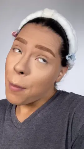 Let me know if I’m on your FYP in the comments and also hit that follow if I am!! #makeup #beauty #summerofgrowth #artistcollective #gay #lgbt
