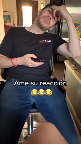 Si se dio cuenta que lo estaba grabando 😂 #fyp #foryoupage #parati #lajepeeta #comedia #xyz #xyzbca #viral #destacame