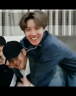 Настоящие друзья🥺♥️ Можно актива? #kimnamjoon #jonhoseok #namjoon #hoseok #jhope #joonie #намджун #хосок #namseok #намсоки