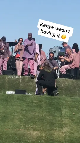 #Kanye shut that down quick. #ye #yeezy #sundayservice #fyp #foryoupage #northwest #coachella #festival #dad #ChoresInThisHouse #kanyewest #parenting