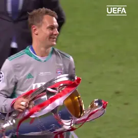 Тот самый момент, когда поднимаешь кубок над головой 🔥🏆 #футбол #лч