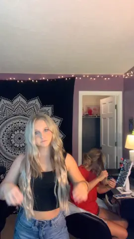 Hi