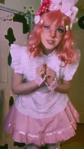 AGGSHHSVSV ty guys for 18k omg also i promise there will be more yumemi soon i’m using drafts rn :( #mymelody #sanrio #mymelodycosplay #cosplay #fyp